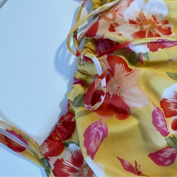 Vintage ruffle bust dress - Picture 8 of 10